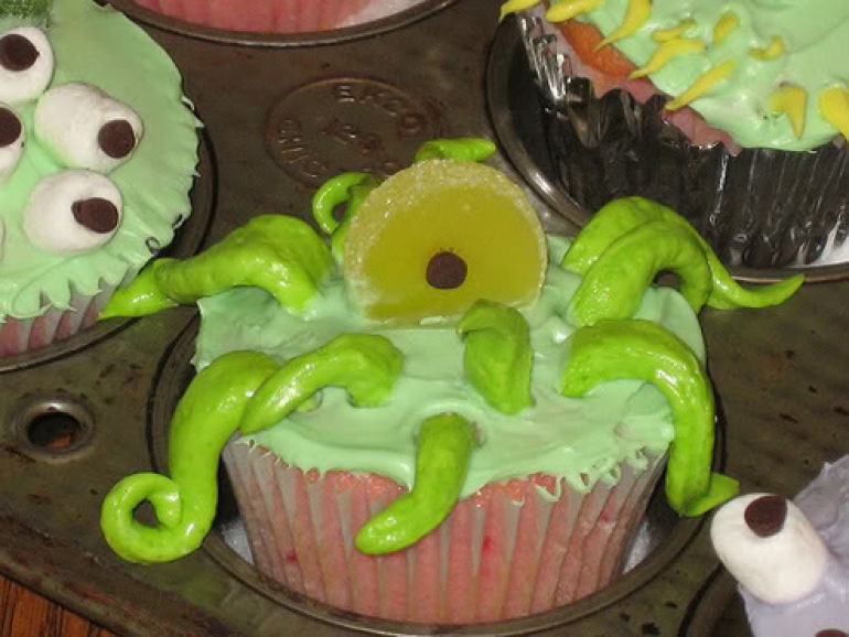 Tentacle cupcake
