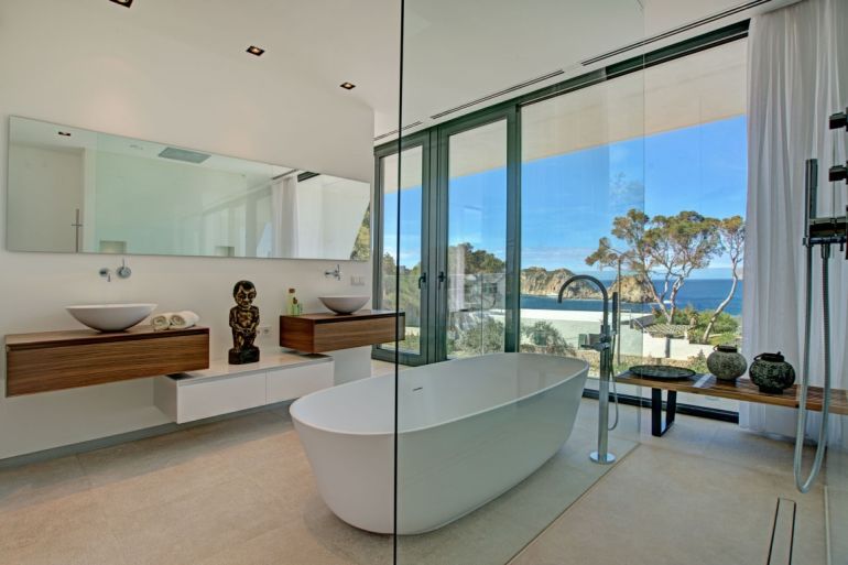 bathroom15.jpg