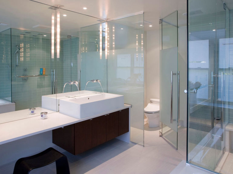 The Great Debate: Clear Or Frosted Glass
