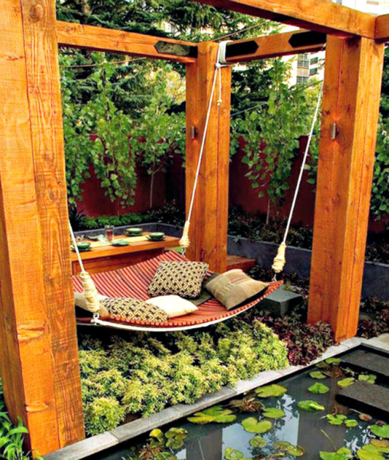 20 Hammocks You Should Be Lying In Right Now (Instead of Working)