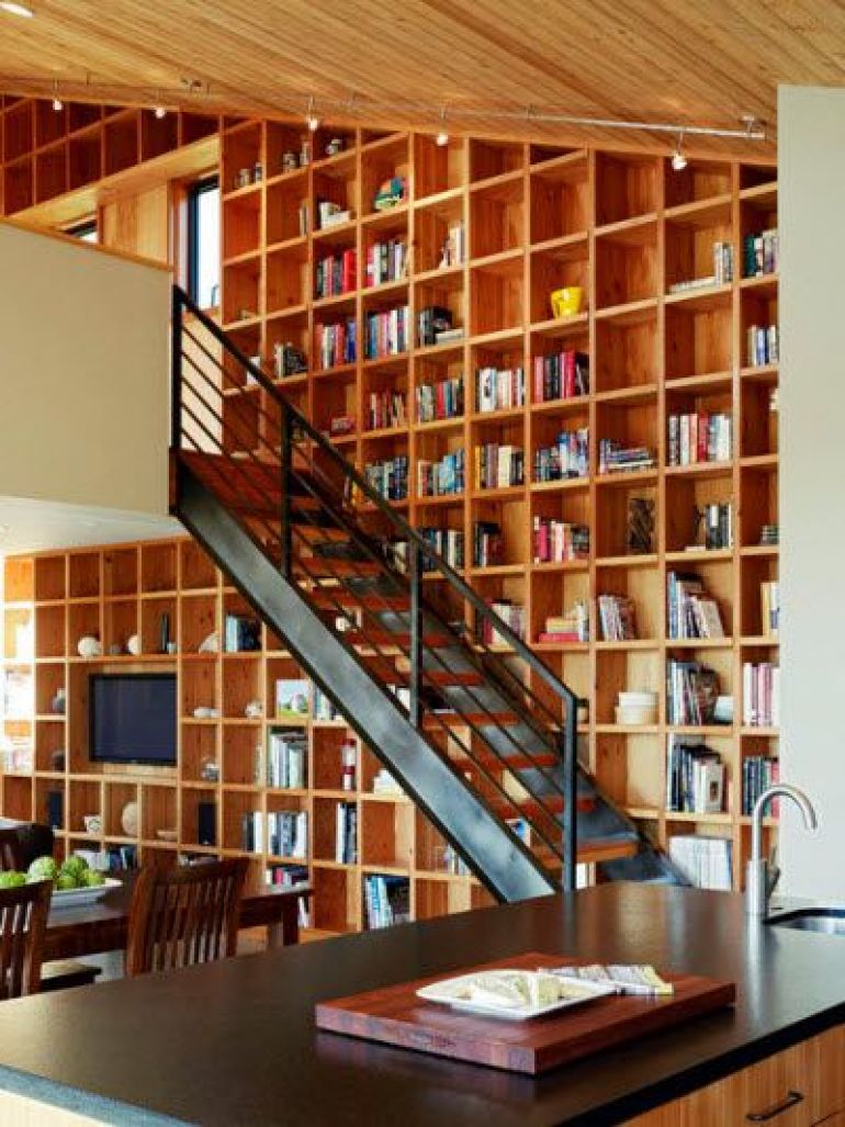 shelf1.jpg