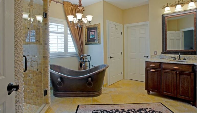 bath2.JPG