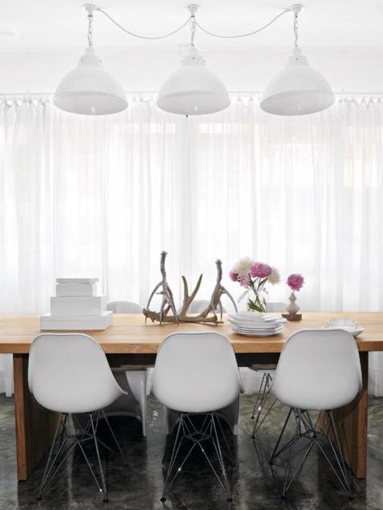 C:\Users\ACoronad\Documents\Aiza C\♥\oDesk\for Danial\How to Style an All White Room\Interesting Pieces.jpg