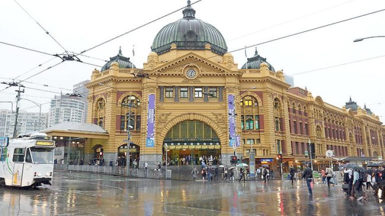 Flinders Street Station Rain