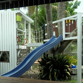 100_0221_Cubby House 2.JPG