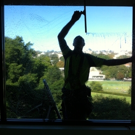 2013-05-12_0743pm_01_windows.jpg